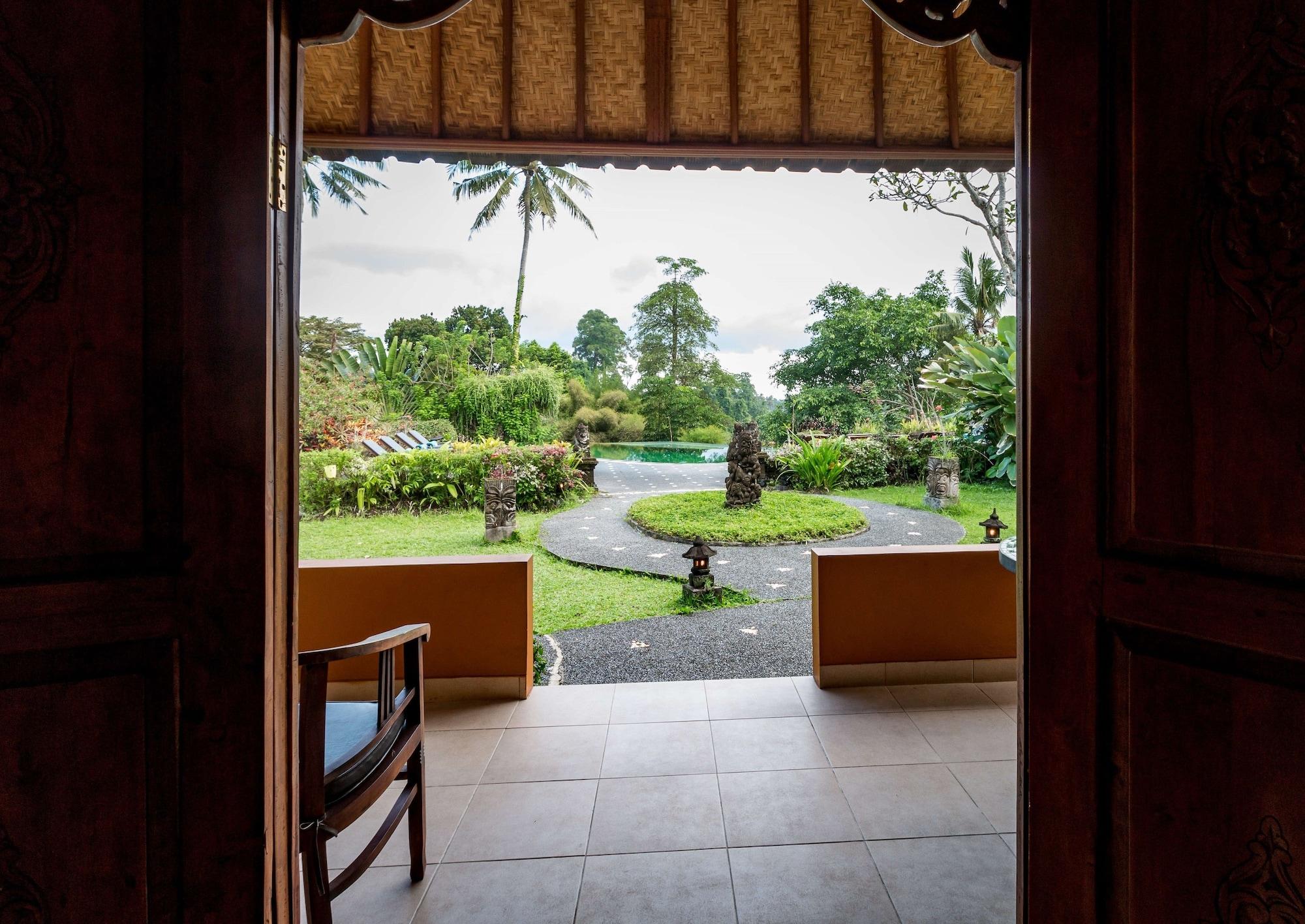 Tanah Merah Art Resort Ubud Exterior foto